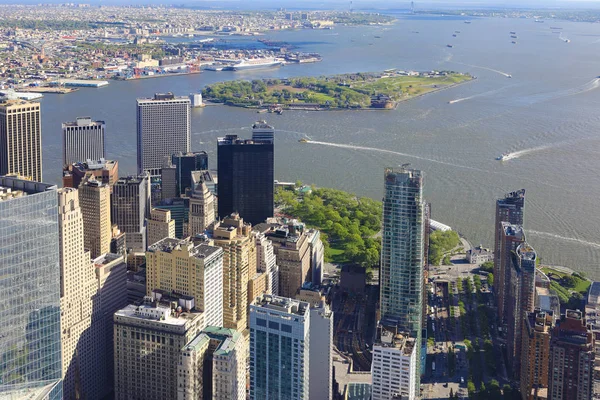 Губернаторский остров у нижнего Манхэттена — стоковое фото