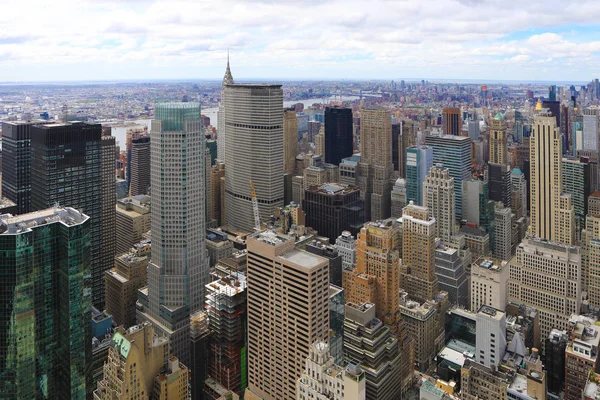 Vista do horizonte em Midtown Manhattan — Fotografia de Stock