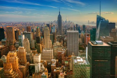 Manhattan'ın renkli alacakaranlık görünümü