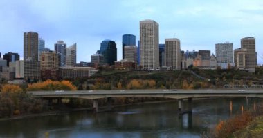Edmonton, Kanada şehir merkezinde düşmek 4k