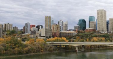 Edmonton downtown Güz 4k