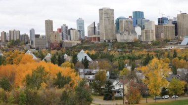 Sonbahar, bir timelapse 4k downtown Edmonton, Kanada