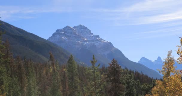 4k 秋季落基山脉全景 — 图库视频影像