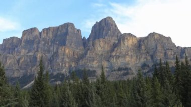 Banff National Park, Amerika Birleşik Devletleri 4k Timelapse kale Dağı