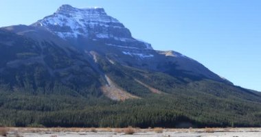 Mountain view Banff National Park Alberta 4k