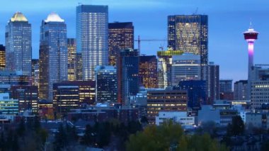 Gün Calgary, Alberta şehir merkezine 4k için gece Timelapse