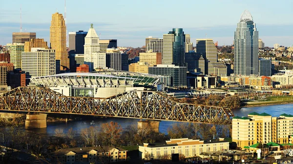 Vista do centro da cidade de Cincinnati, Ohio — Fotografia de Stock