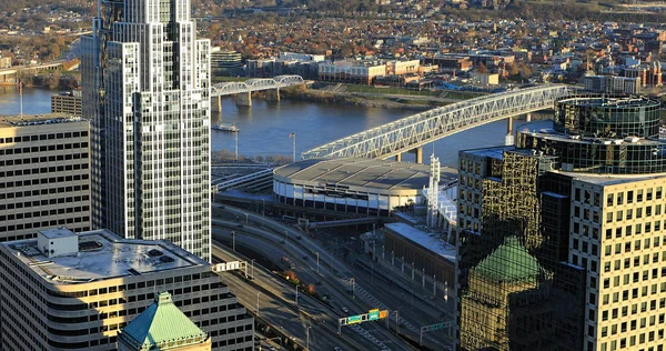 Cena aérea do centro da cidade de Cincinnati — Fotografia de Stock