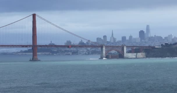 Vista Ponte Golden Gate Com Horizonte São Francisco — Vídeo de Stock