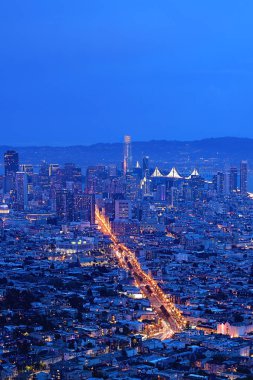 San Francisco dikey gece görünümü