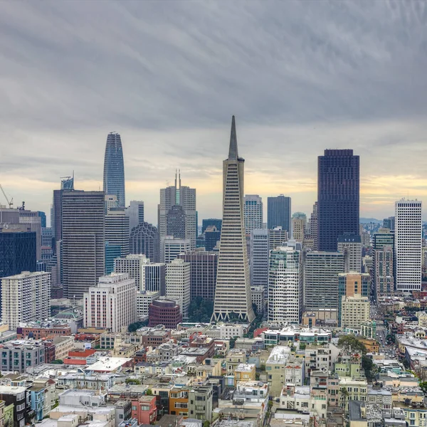 Fyrkantigt format av San Francisco, Kalifornien centrum — Stockfoto