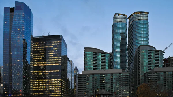 Scena notturna del centro di Toronto — Foto Stock