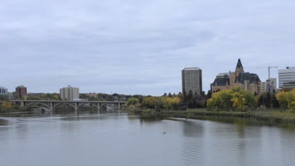 Včasný Pohled Saskatoon Kanada Centrum Města — Stock video