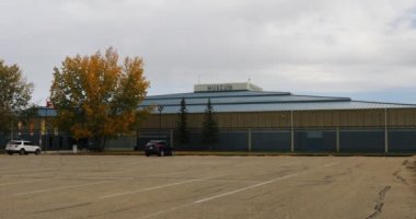 Moose Jaw, Saskatchewan, Kanada - 26 Eylül 2019: Moose Jaw 'daki Batı Kalkınma Müzesi, Saskatchewan, Kanada 4k, 26 Eylül 2019, Moose Jaw