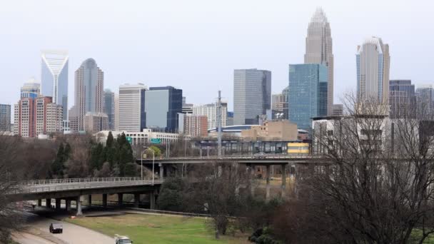 Timelapse Charlotte North Carolina Centrum Med Motorväg — Stockvideo