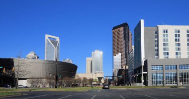 Street scene in city center Charlotte, North Carolina