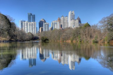 Atlanta, Georgia şehir merkezi yansımalarla