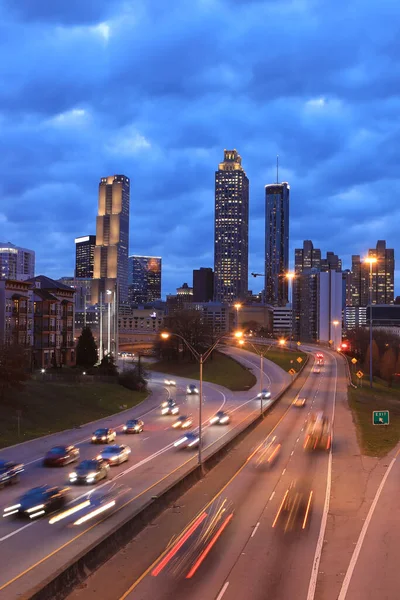 Eine Vertikale Von Atlanta Georgia Stadtzentrum Bei Sonnenuntergang — Stockfoto