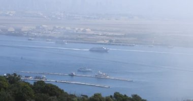 San Diego, Kaliforniya Limanı. Sis 4K ilerliyor.