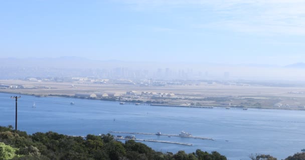 Σαν Ντιέγκο Λιμάνι Της Καλιφόρνια Ένα Ομιχλώδες Πρωινό — Αρχείο Βίντεο