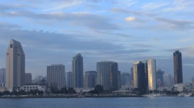 Günbegün San Diego, California silueti 4K 'nin zamanlaması.