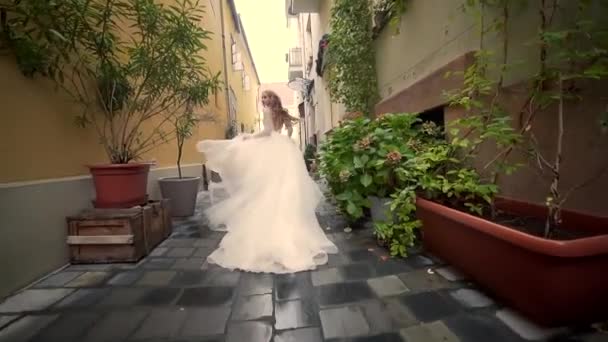 Young Fashionable Luxury Girl Bride Elegant Long Wedding White Dress — Stock Video