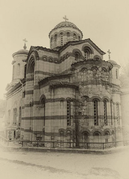 Grunge bild av den ortodoxa gamla templet Stockbild