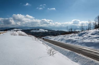 Kış Kayak Merkezi Ukrayna Karpat Dağları, Bukovel