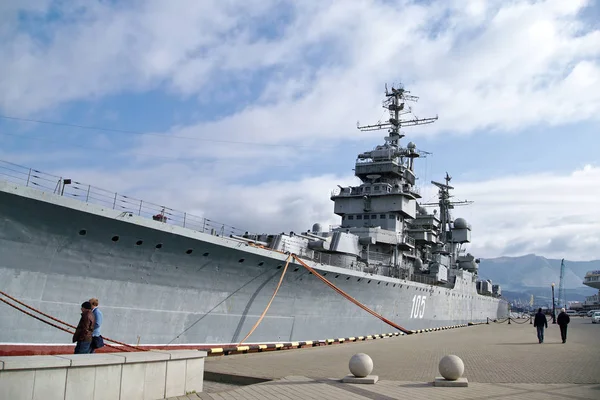 Cruiser Mikhail Kutuzov à Novorossiysk, Russie. Ft est maintenant un musée . — Photo