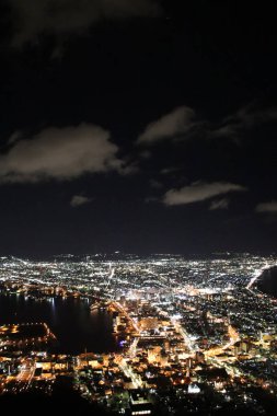 Hakodate Dağı 'nın gece manzarası, dünyanın en iyi üç gece manzarasından biri.