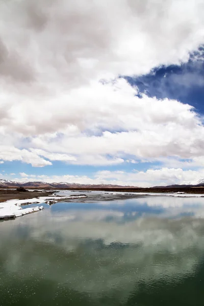 Landformer Qinghai Tibet Platån Blå Himmel Och Vita Moln Våtmarker — Stockfoto