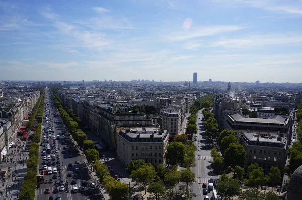 Paris'e (Arc de Triomphe görüntülemek) — Stok fotoğraf