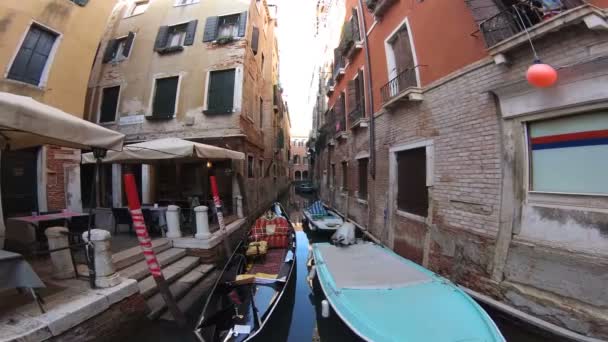 Venedig, Italien, venetiansk kanal — Stockvideo