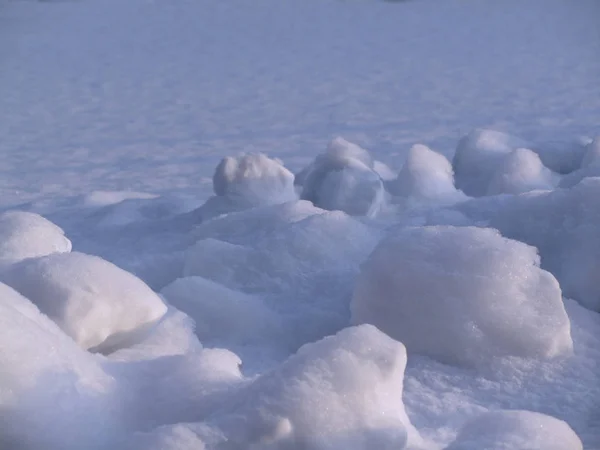 Bianco Sfondo Invernale Superficie Della Neve Prospettiva Pietre Coperte Neve — Foto Stock