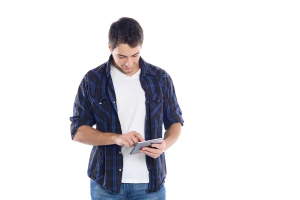 Portret van een jonge Latijns-man met behulp van Tablet PC. Geïsoleerde Wit backg — Stockfoto