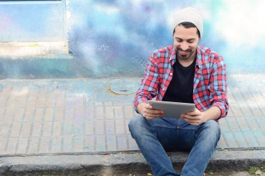 latin adam tablet kullanma.