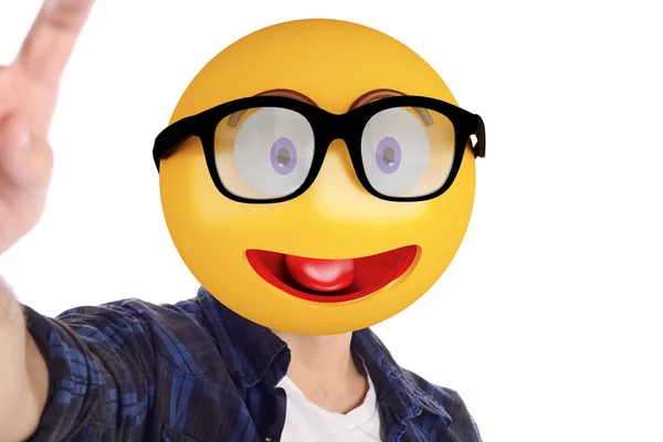 Emoji kepala manusia mengambil selfie . — Stok Foto