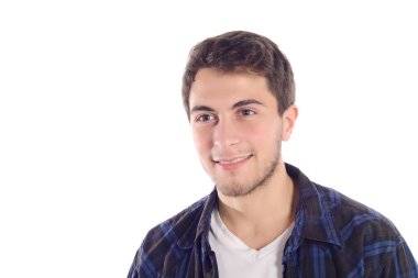 Genç latin adam yakın çekim.