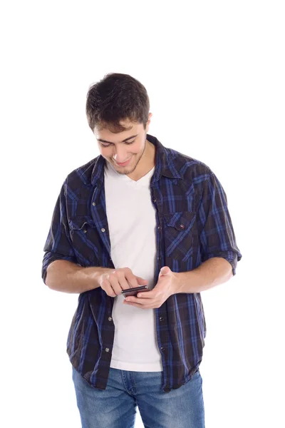 Homem digitando em seu smartphone . — Fotografia de Stock