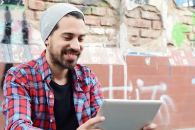 latin adam tablet kullanma.