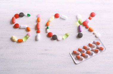 Haplarla kelime hasta etti.