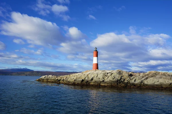 Lighthouse in Beagle channel. — Stock Photo, Image