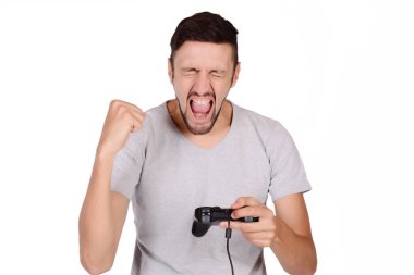video oyunları oynarken adam.