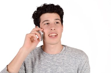 Telefonda konuşan adam..