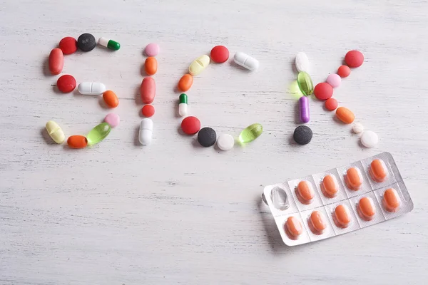 Haplarla kelime hasta etti.