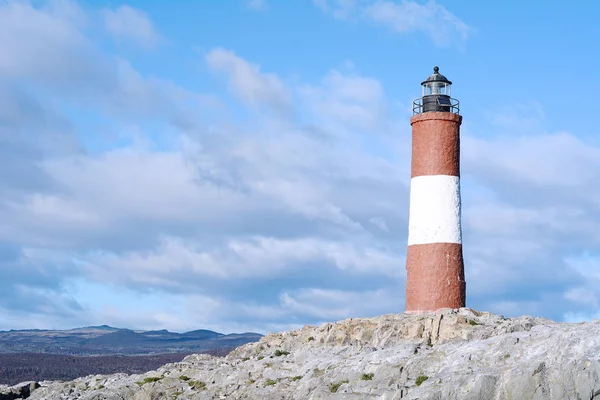 Lighthouse in Beagle channel. — Stock Photo, Image