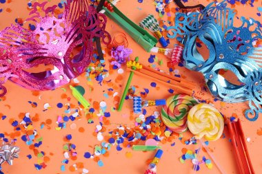 Karnaval maskesi, parti kostüm ve hamantasc Purim arka plan