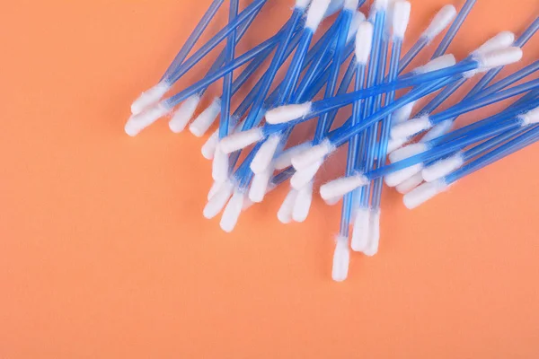 Close up view of stack of cotton buds — Stock Photo, Image