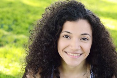 Genç bir kadının portresi