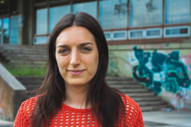 Genç bir kadının portresi.